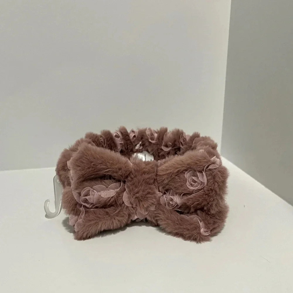 Claire’s Dusty Rose Furry Makeup Bow Headwrap NWT